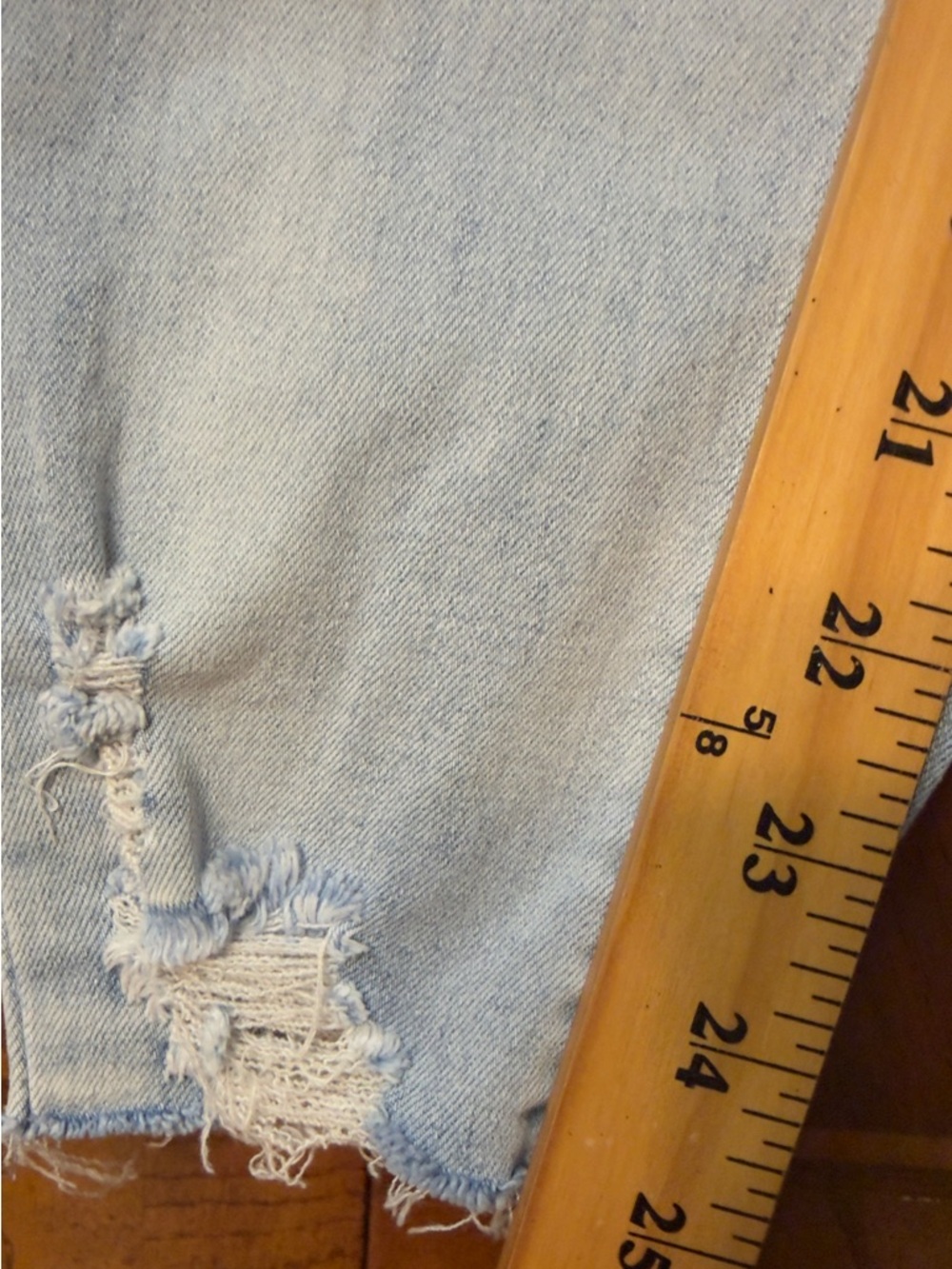 EUC Women's Flying Angel Light Wash Denim Jeans Size 7/25" Inseam (KB6) - Picture 4 of 9